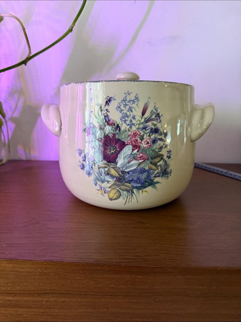 Cream Floral Ceramic Decorative Bean Jar with Lid